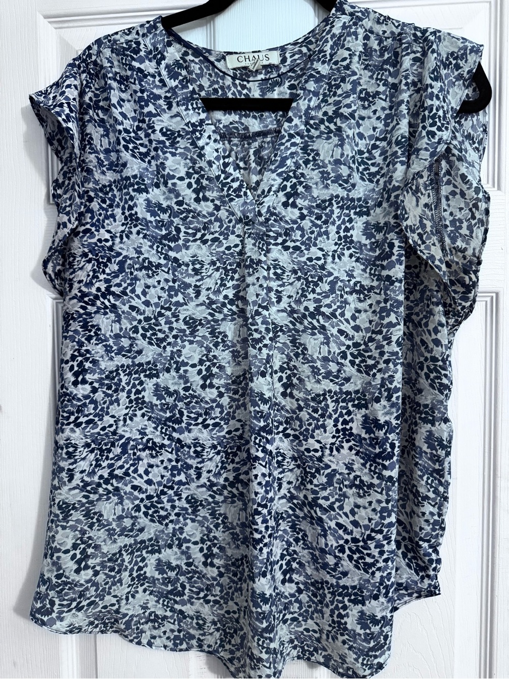 Chaus Blue and White Floral Cap Sleeve V-Neck Blouse
